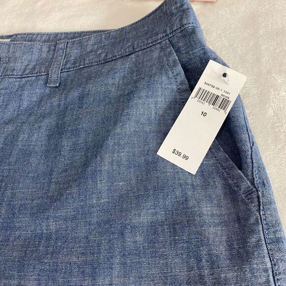 nwt Gap size 10 3" Short Chambray - Picture 5 of 8